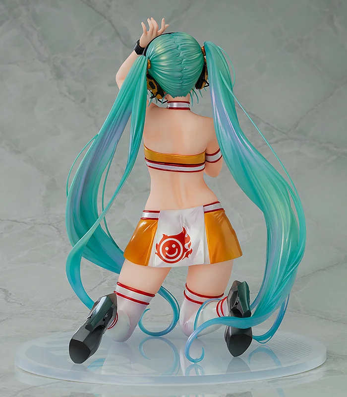Max Factory Racing Miku 2010 Ver. Art By Kentaro Yabuki 1/7 Scale Figure 6 Max Factory Racing Miku 2010 Ver. Art By Kentaro Yabuki 1/7 Scale Figure - Image 4