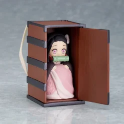 Max Factory Figma Demon Slayer: Kimetsu No Yaiba Nezuko Kamado DX Edition -Max Factory fb7a40e1e7d94f1eaade5cbbed7636f7.jpg